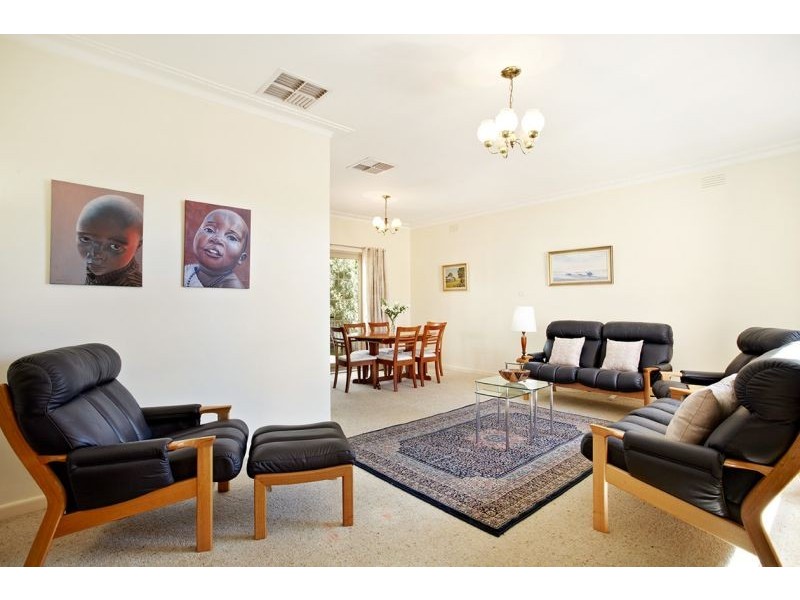 62 Valda Avenue, Mont Albert North VIC 3129