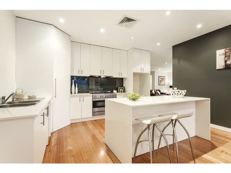 12A Orchard Crescent, Mont Albert North VIC 3129