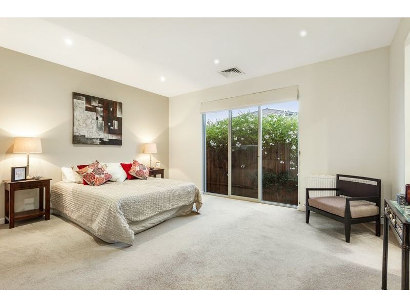 12A Orchard Crescent, Mont Albert North VIC 3129