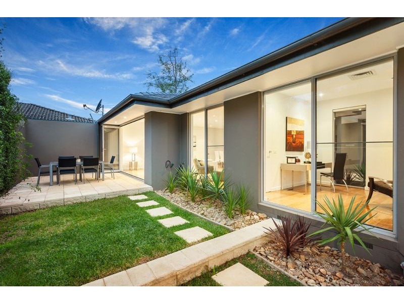 12A Orchard Crescent, Mont Albert North VIC 3129