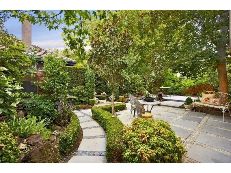 37 Mont Albert Road, Canterbury VIC 3126