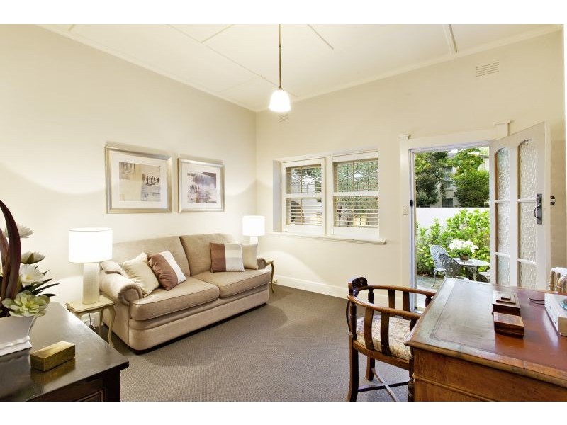 37 Mont Albert Road, Canterbury VIC 3126