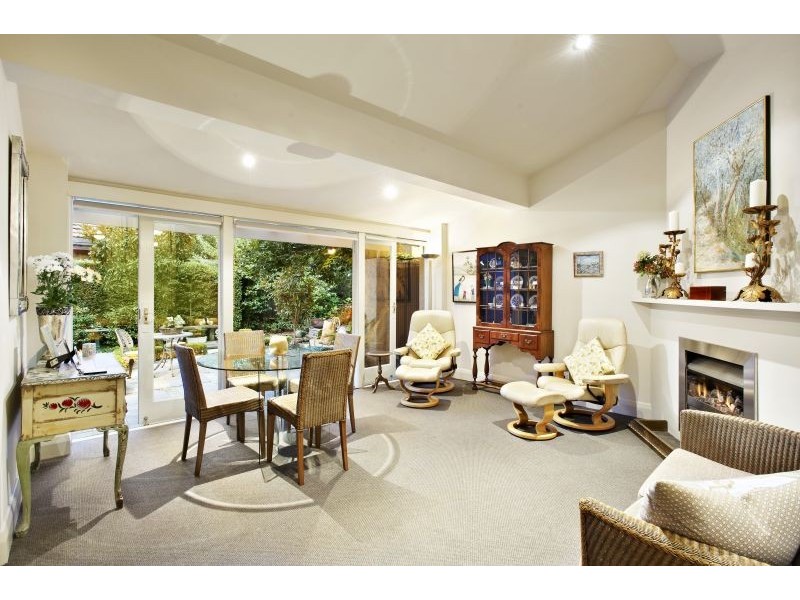 37 Mont Albert Road, Canterbury VIC 3126