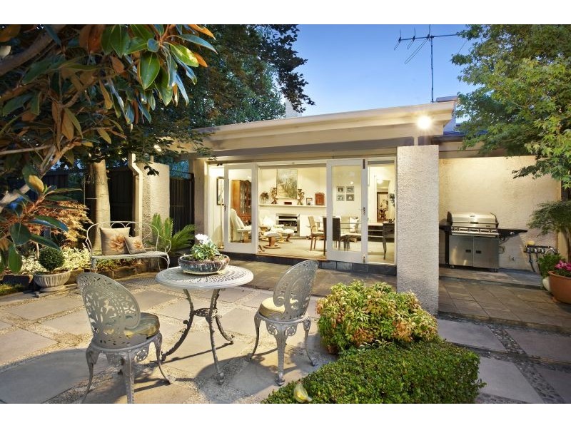 37 Mont Albert Road, Canterbury VIC 3126