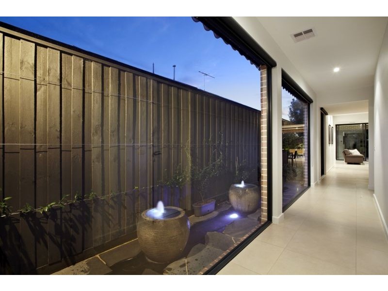 14 Uvadale Grove, Kew VIC 3101
