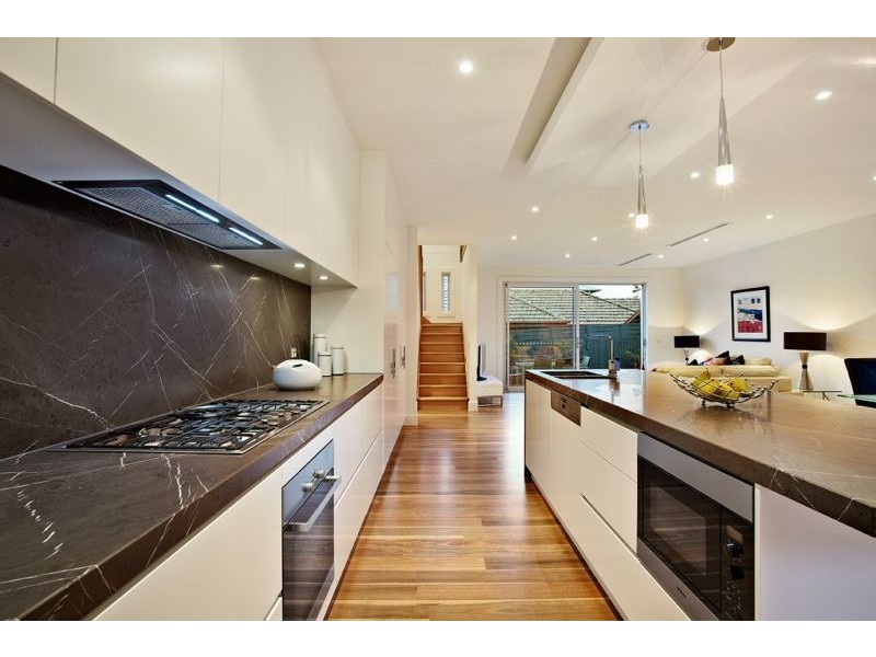 6 Eyre Street, Balwyn VIC 3103