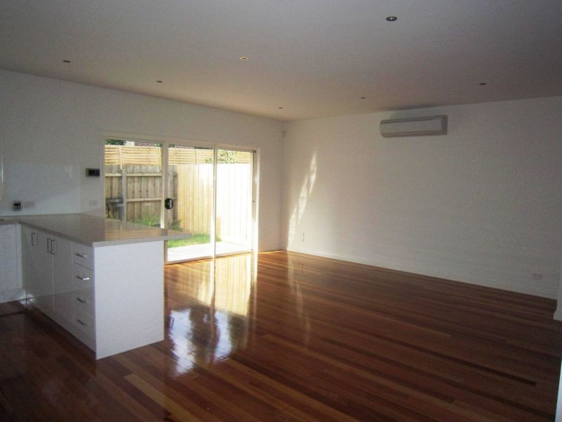 2/53 Yerrin Street, Balwyn VIC 3103