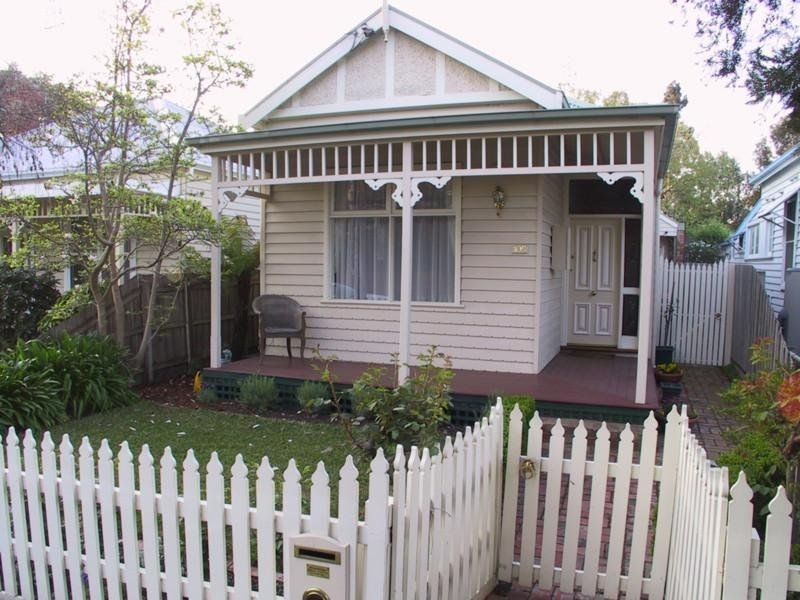 105 Warburton Road, Canterbury VIC 3126