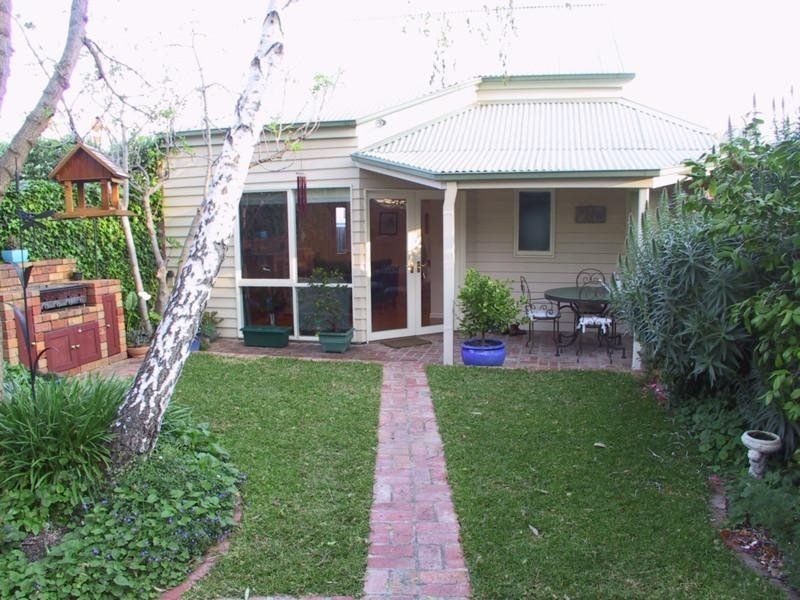 105 Warburton Road, Canterbury VIC 3126