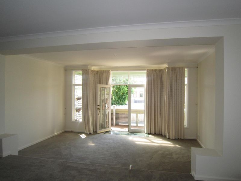 2/245 Belmore Road, Balwyn North VIC 3104