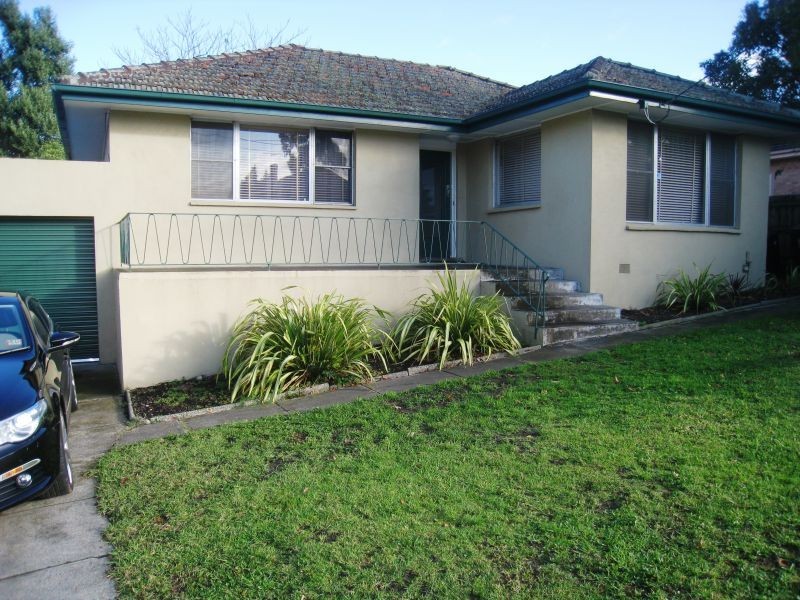 15 Sunhill Road, Templestowe Lower VIC 3107
