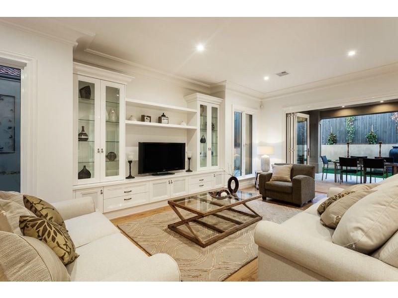 9 Monash Avenue, Balwyn VIC 3103