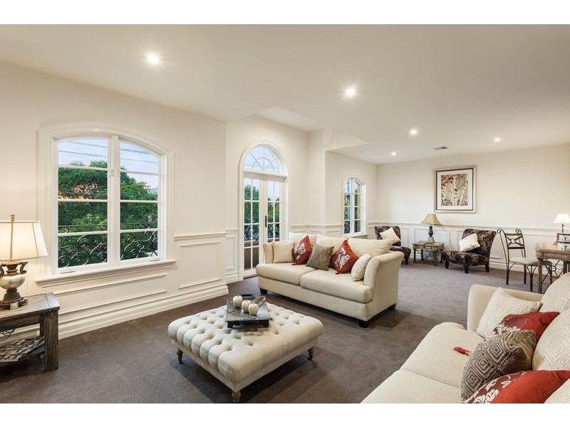 9 Monash Avenue, Balwyn VIC 3103