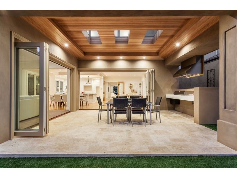 9 Monash Avenue, Balwyn VIC 3103