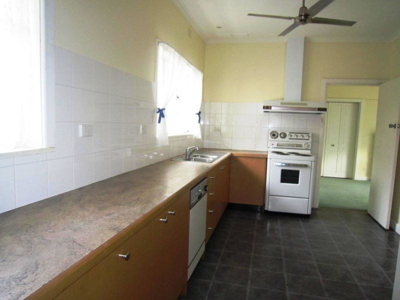 14 Fowler Street, Box Hill South VIC 3128