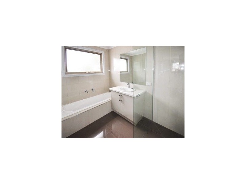 2/16 Betula Avenue, Nunawading VIC 3131