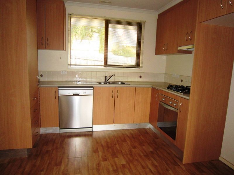 2/36 Florence Road, Surrey Hills VIC 3127