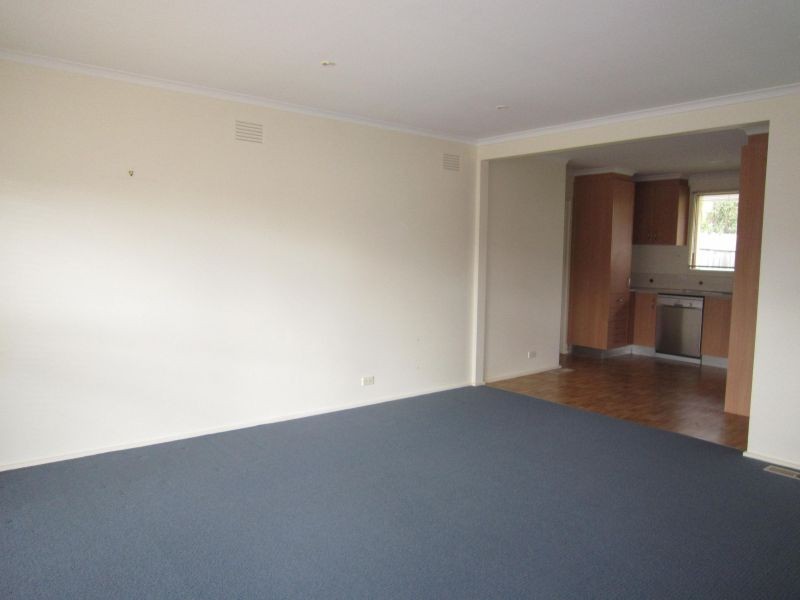 2/36 Florence Road, Surrey Hills VIC 3127