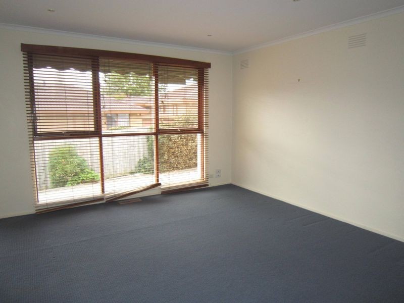 2/36 Florence Road, Surrey Hills VIC 3127