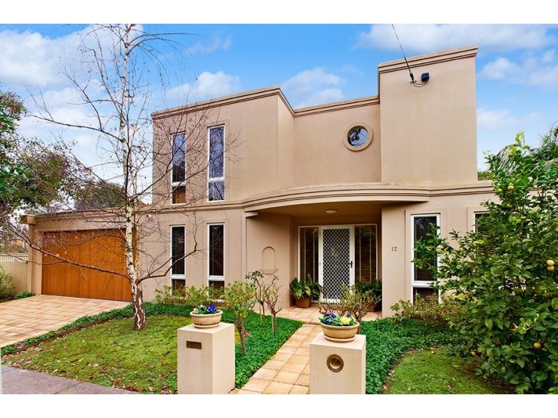 17 Lloyd Street, Balwyn North VIC 3104