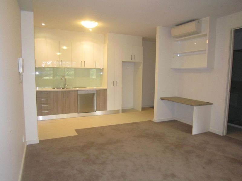 8/1072 Burke Road, Kew VIC 3101