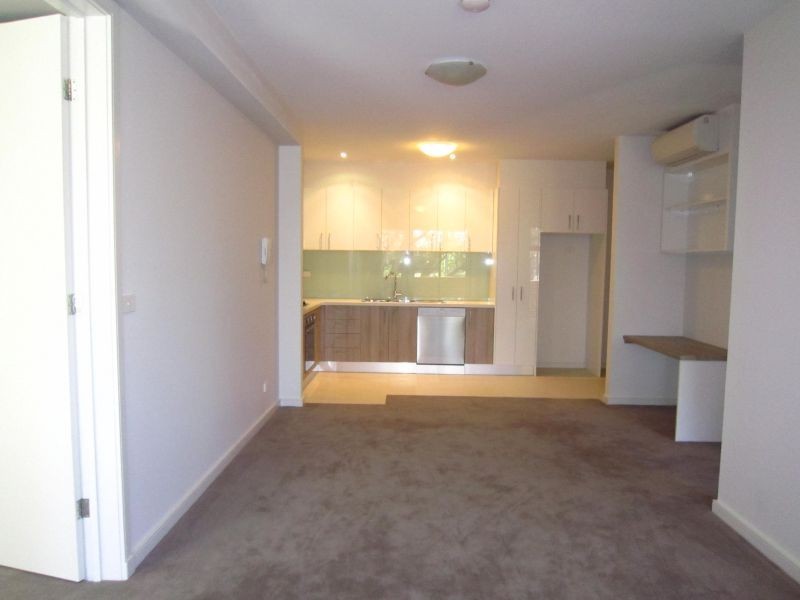 8/1072 Burke Road, Kew VIC 3101