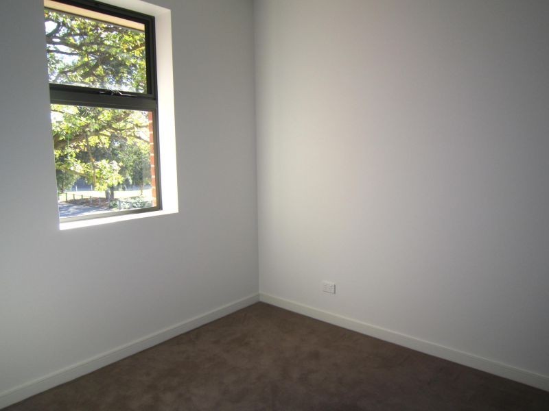 8/1072 Burke Road, Kew VIC 3101