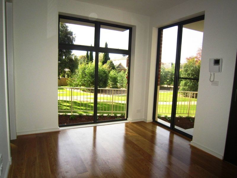 4/1072 Burke Road, Kew VIC 3101