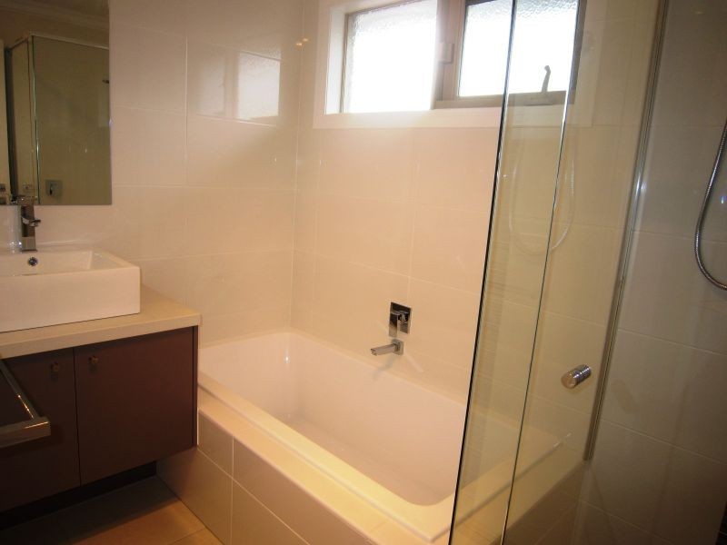 1/217 Belmore Road, Balwyn VIC 3103