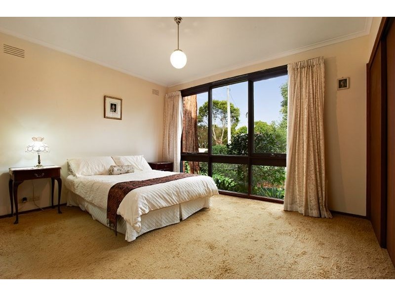 25 Arnott Street, Mont Albert North VIC 3129