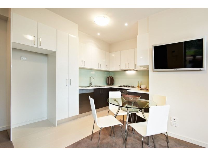 2:11/1072 Burke Road, Balwyn North VIC 3104