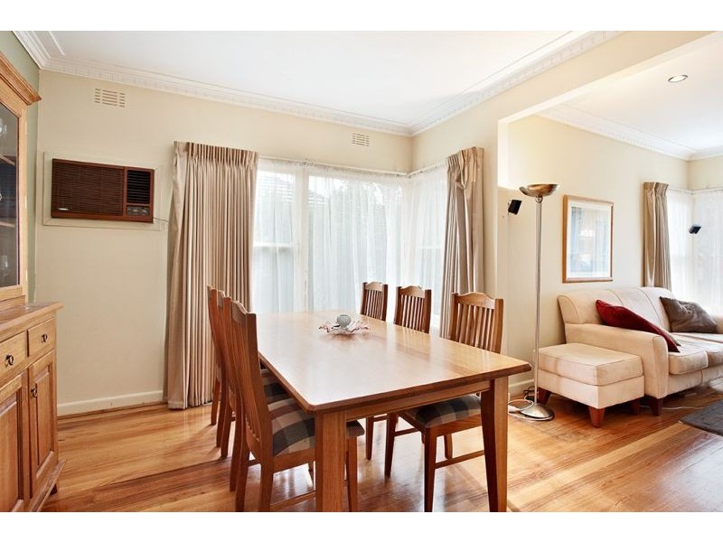 7 McColl Road, Mont Albert North VIC 3129
