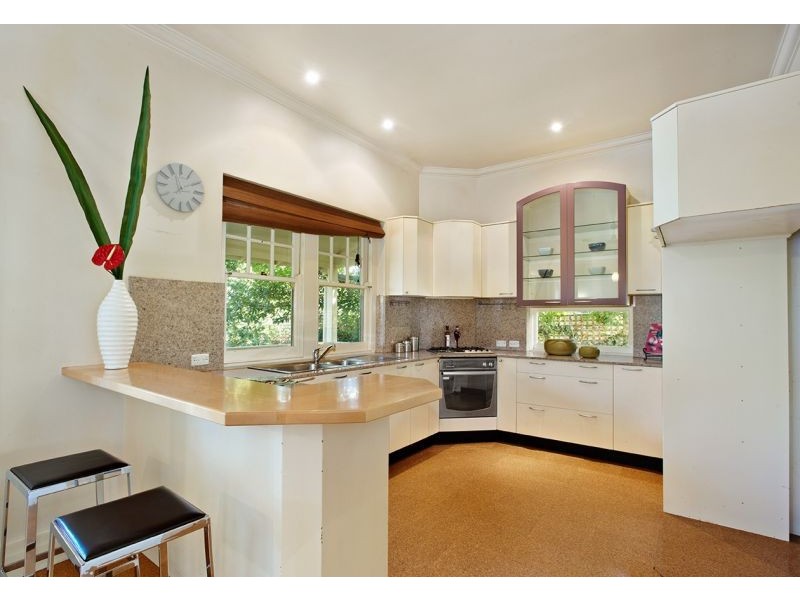 6 Chester Street, Glen Iris VIC 3146