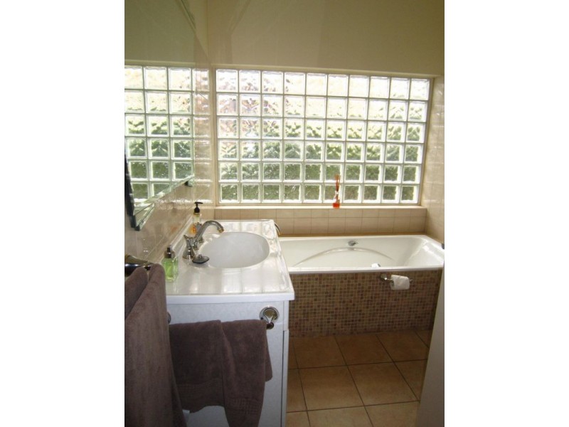 26 Hertford Crescent, Balwyn VIC 3103