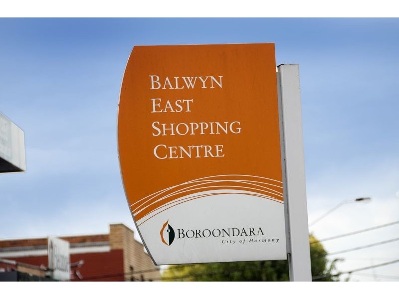 24 Landen Avenue, Balwyn North VIC 3104