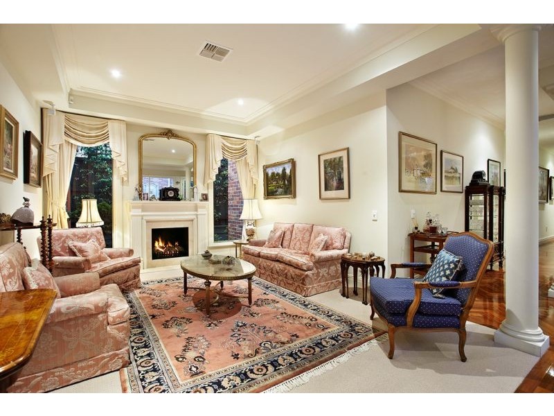 62A Alexandra Avenue, Canterbury VIC 3126