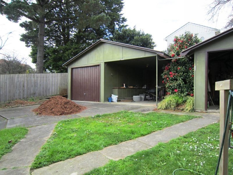 24 Winfield Road, Balwyn North VIC 3104