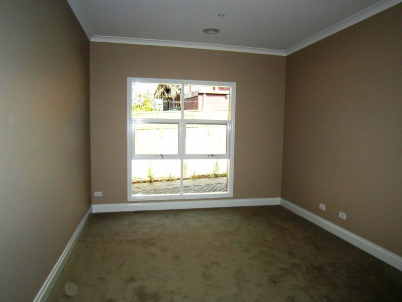 2/19 Evelina Street, Mont Albert North VIC 3129