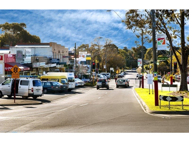 30 Porter Road, Balwyn VIC 3103