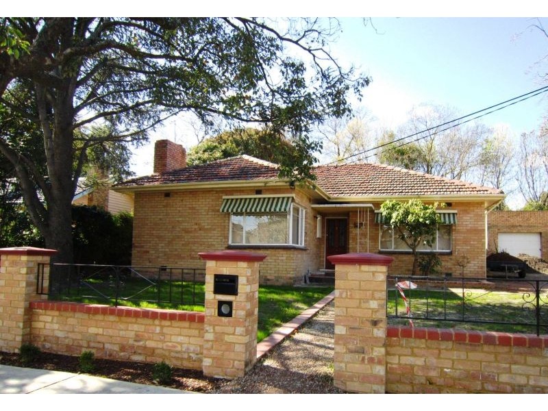 13 Gunyah Road, Blackburn North VIC 3130