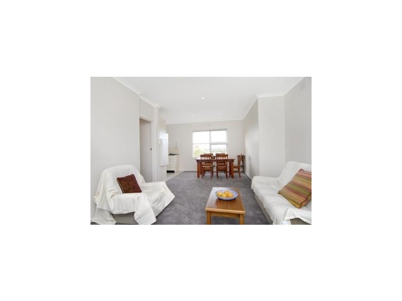 4/8 Hartington Street, Kew VIC 3101