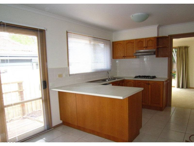 2/35 Tyrrell Street, Mont Albert North VIC 3129