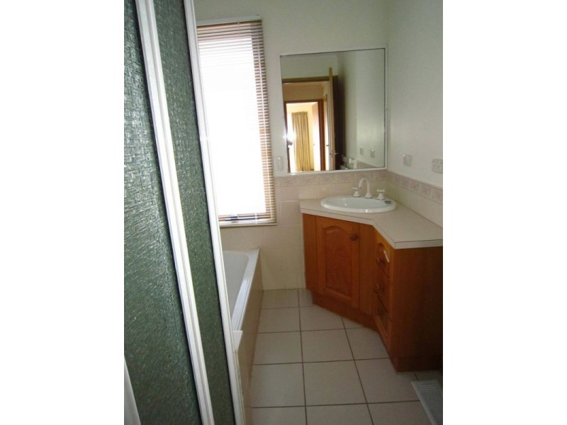 2/35 Tyrrell Street, Mont Albert North VIC 3129