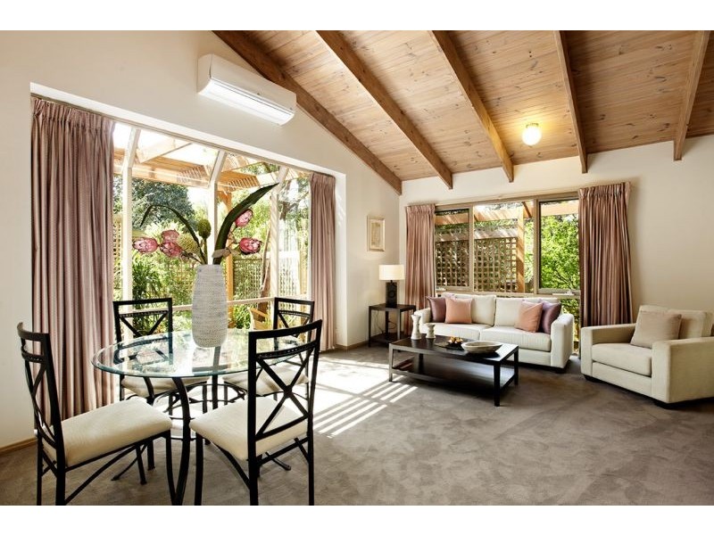 4/90 Victoria Crescent, Mont Albert VIC 3127