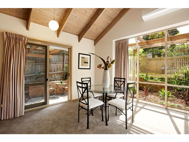 4/90 Victoria Crescent, Mont Albert VIC 3127