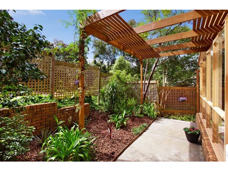 4/90 Victoria Crescent, Mont Albert VIC 3127