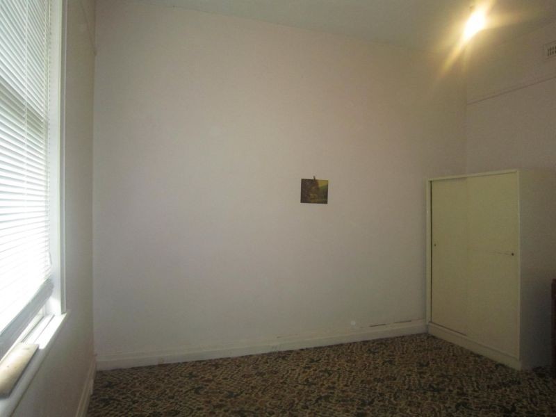 18 Windsor Cresent, Surrey Hills VIC 3127