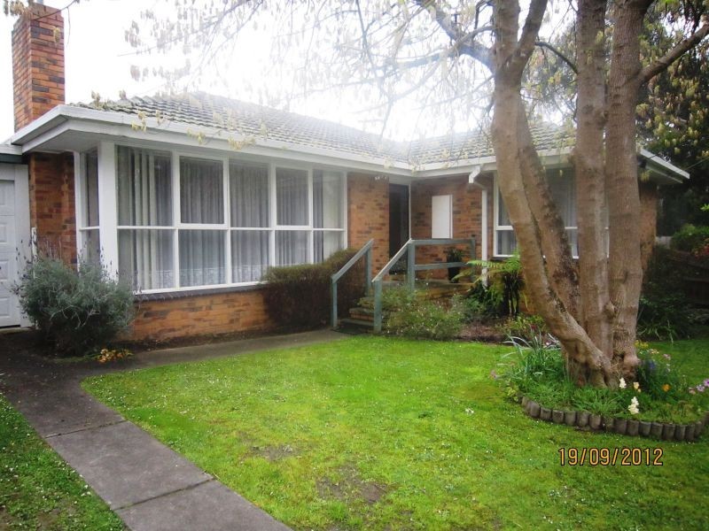 1/79 Mount View Parade, Croydon VIC 3136