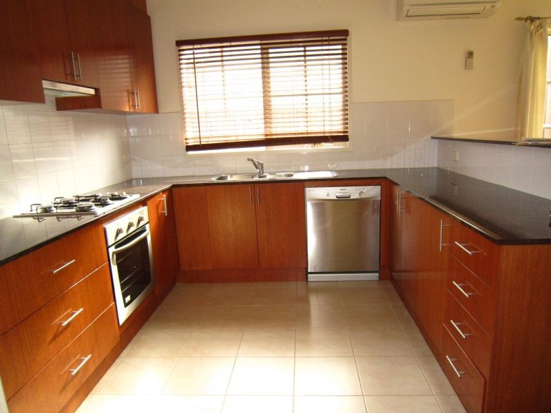 13C Puerta Street, Burwood VIC 3125