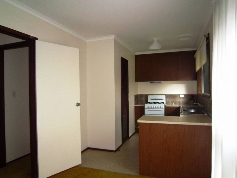 1/2-4 Rangeview Grove, Balwyn North VIC 3104